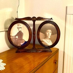 Vintage wooden double picture frame